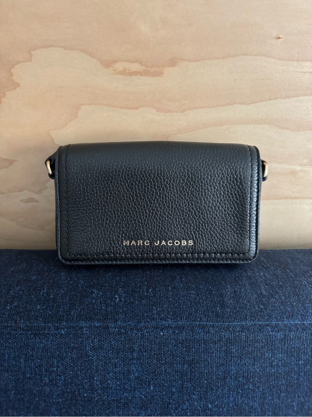 Marc Jacobs
Groove Leather Mini Bag